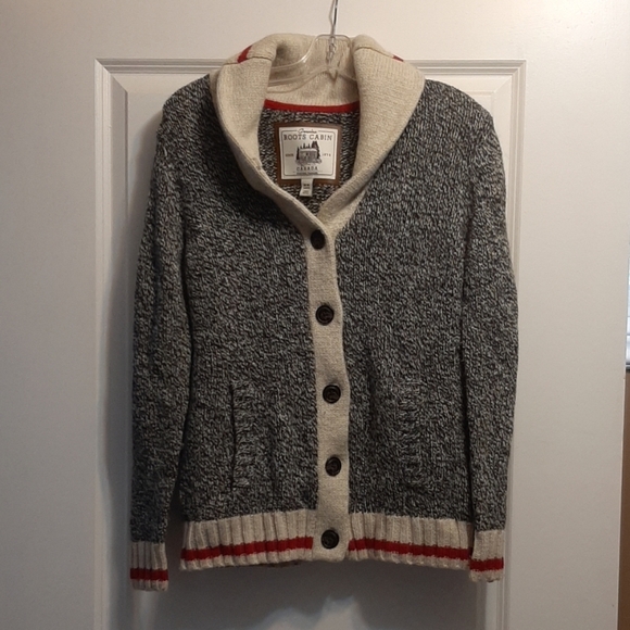 Roots Gray and Cream Cardigan Sweater - Picture 2 of 4